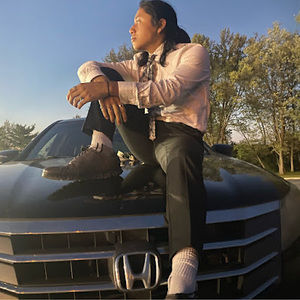 Meet your Posher, Brady